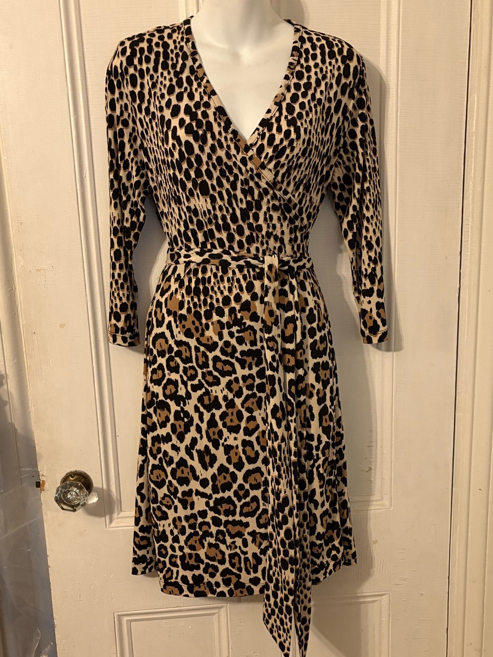 Banana Republic Leopard print wrap dress travel packable excellent clean Medium